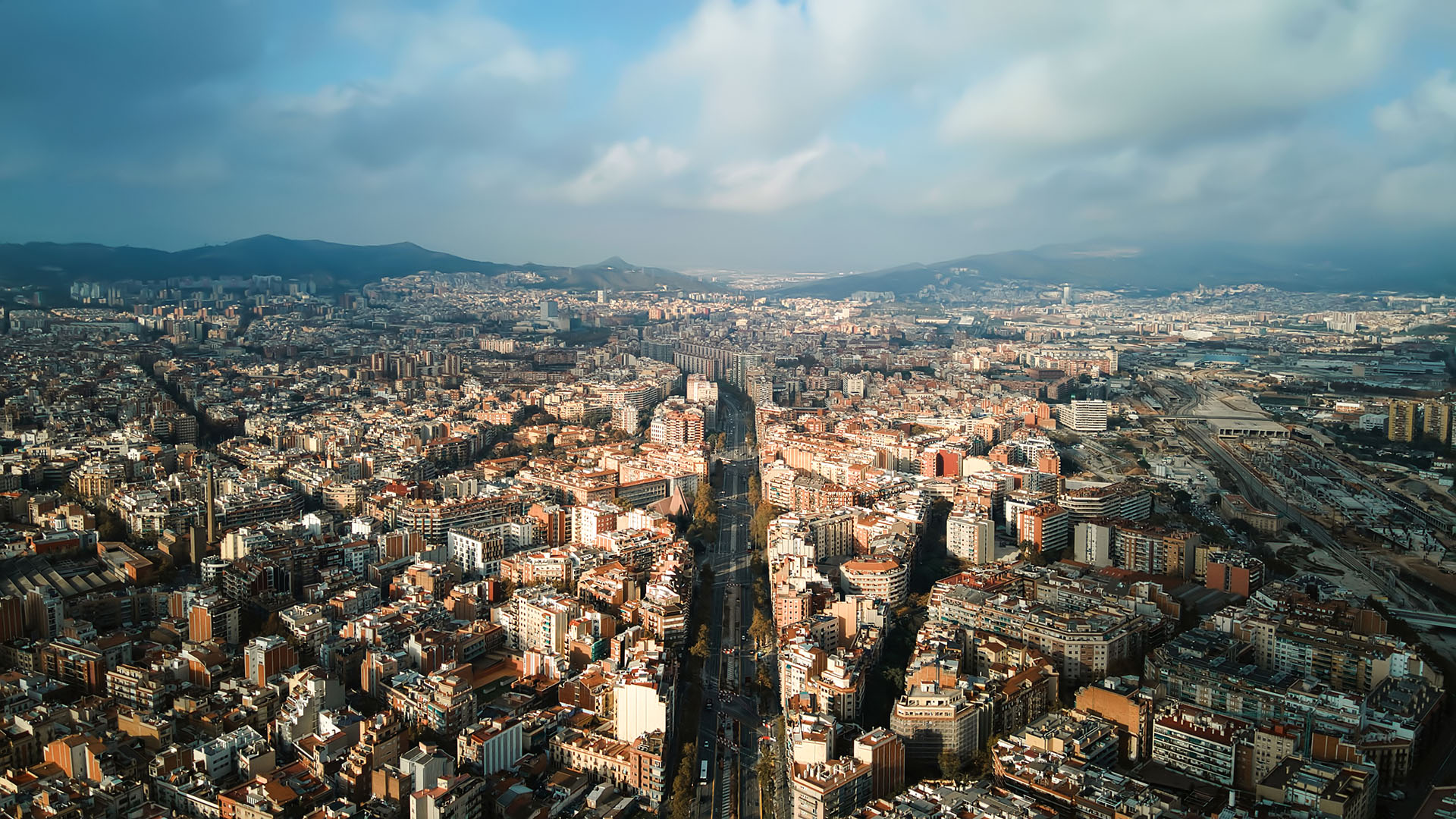 Vista de Barcelona con drone
